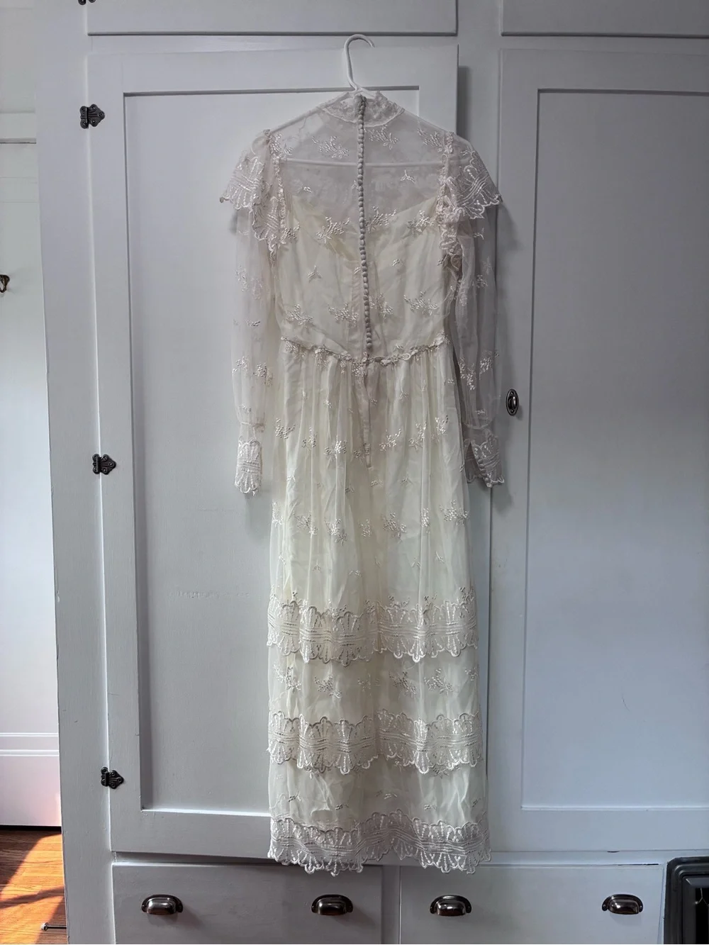 Vintage Alfred Angelo Wedding Dress Ivory Lace Cottagecore Victorian Style